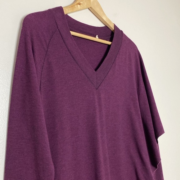 Soft Surroundings Long Sleeve V Neck Asymmetrical Sweater Size S - Picture 3 of 13